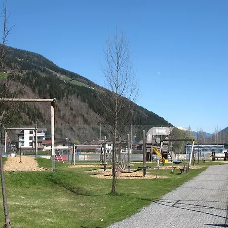 Nyaraló Finkennest